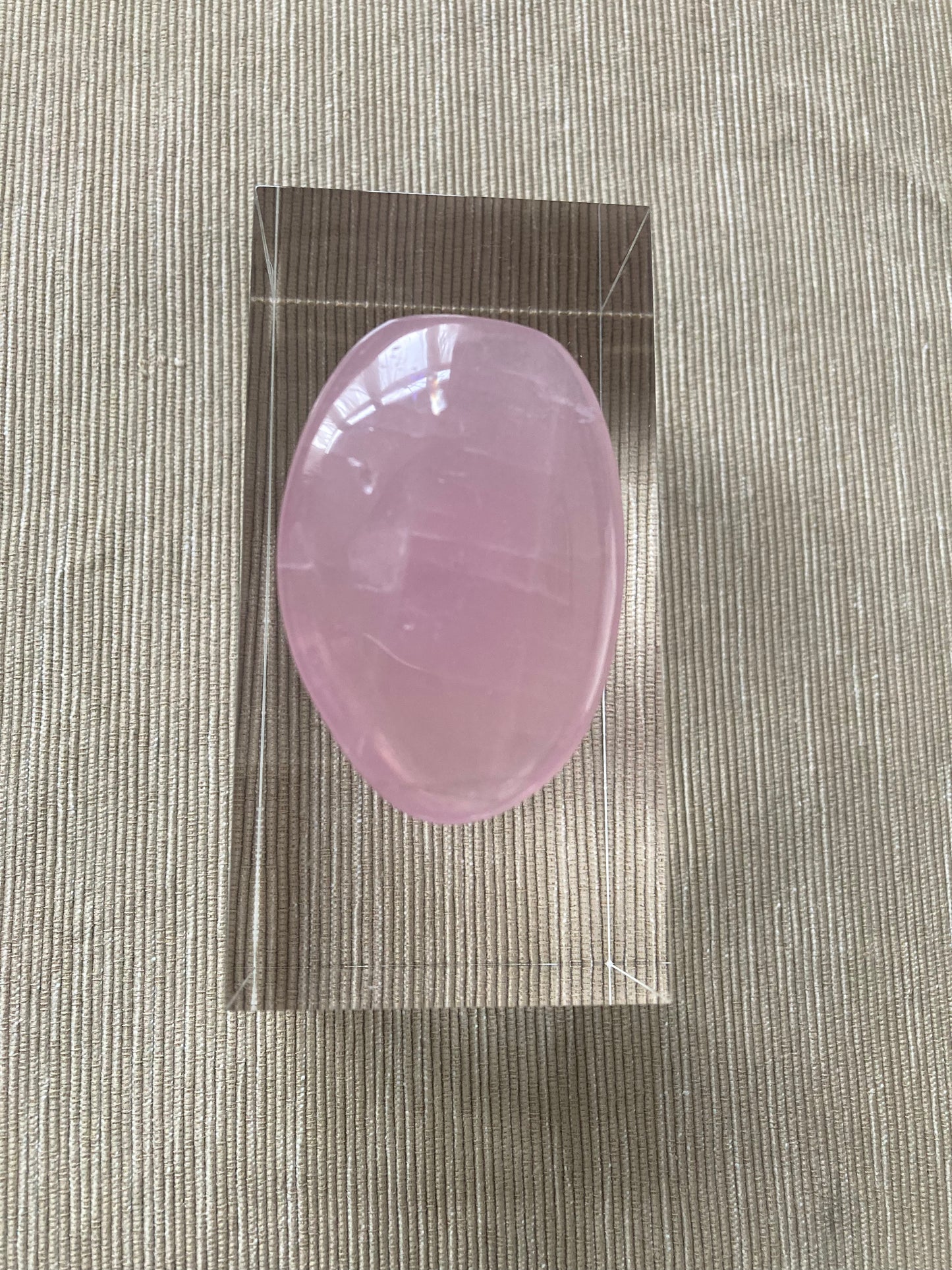 Rose Quartz - Palm